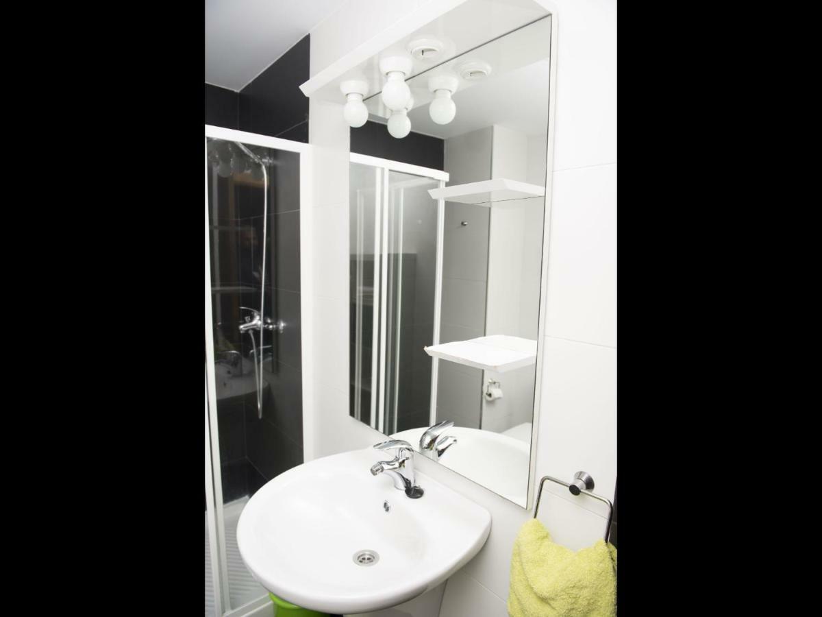 Apartamento F6 Marín Exteriör bild